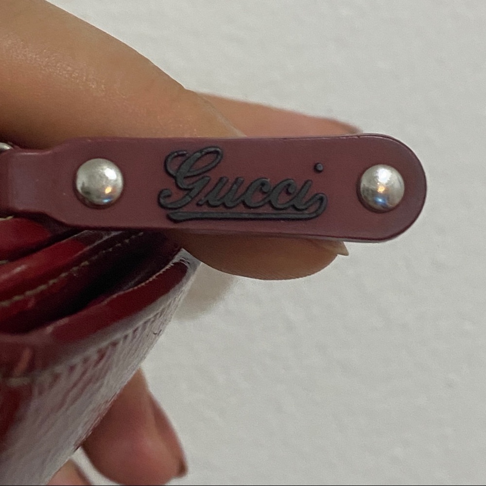 ⛔️SOLD⛔️Authentic Gucci Wallet. Dark Red. - Picture 7 of 12